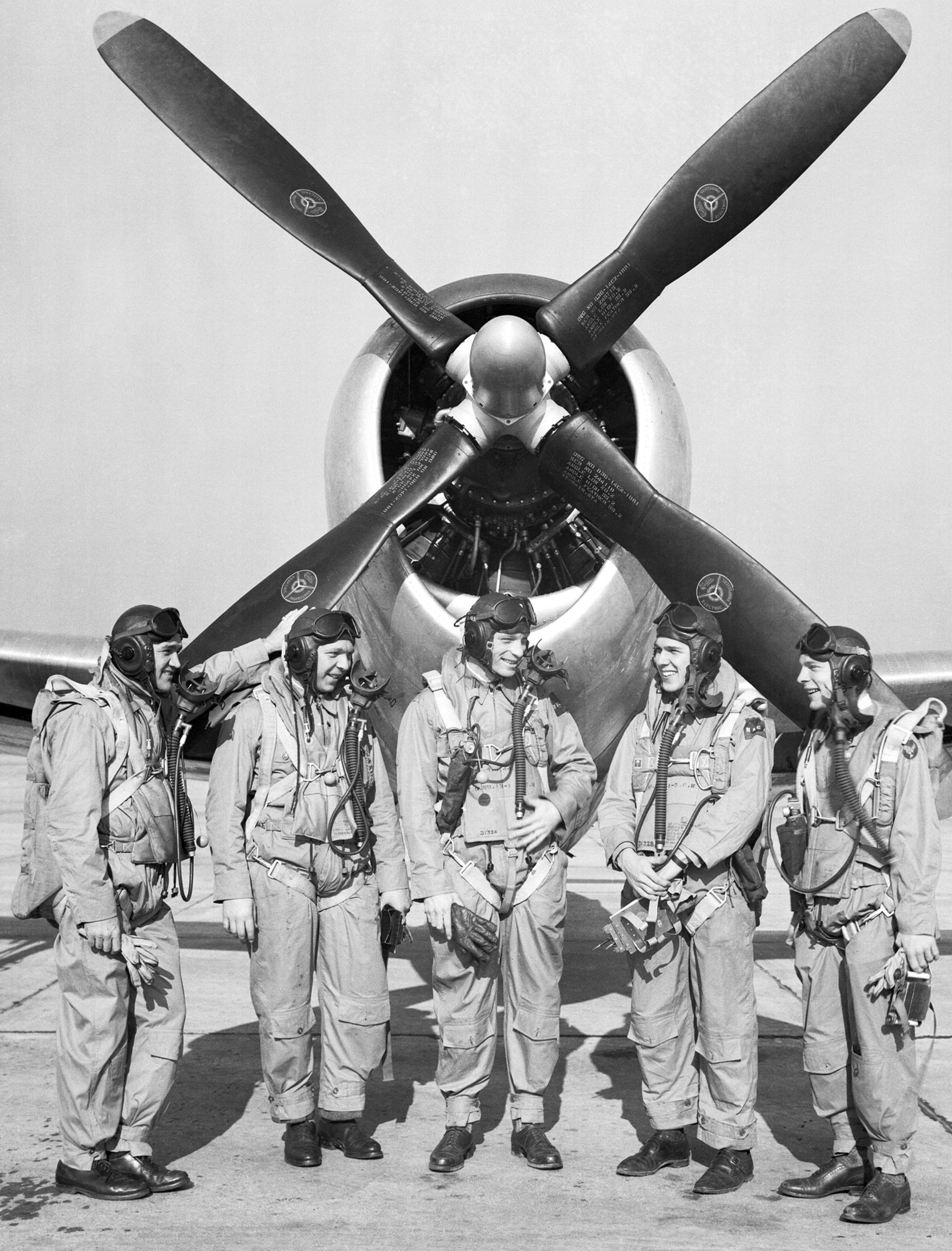 REPUBLIC P-47 THUNDERBOLT AN3771-1 WWII FUEL PRESSURE GAUGE